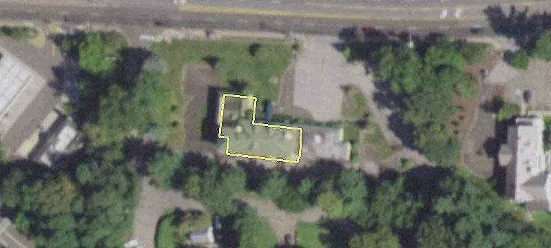 94 White Plns Rd