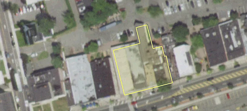 25 Main St