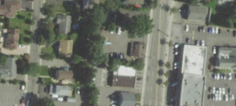 320 Jackson Ave