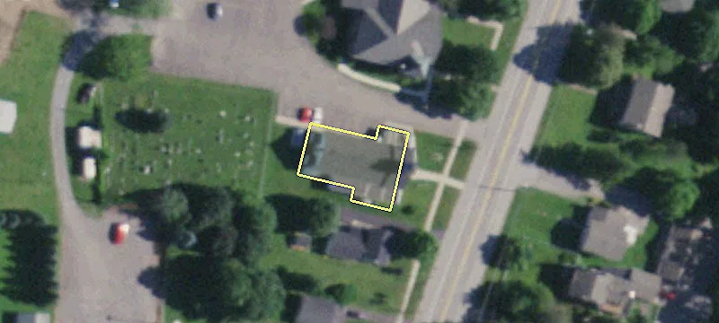 2668 Main St