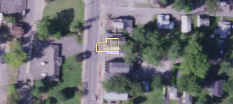 604 Main St