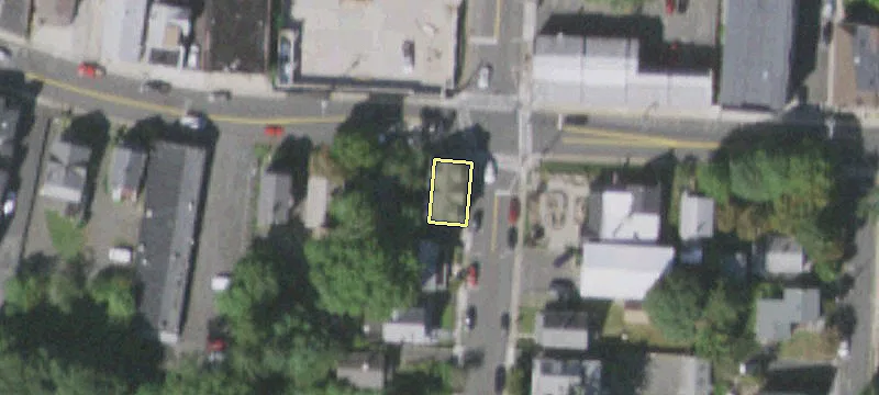 233 Main St