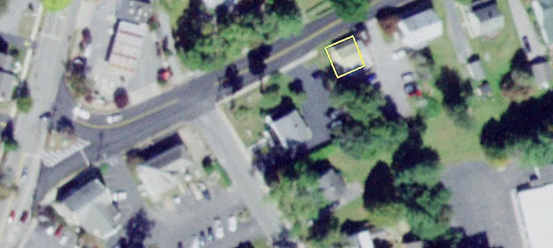 3 Forester Ave