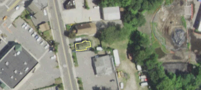 15 Riv Ave