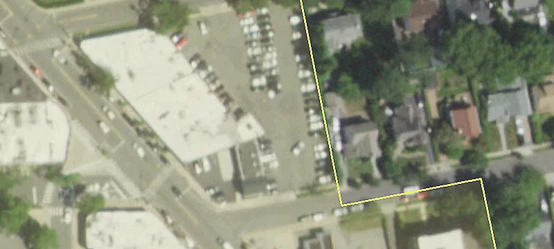 550 Plandome Rd