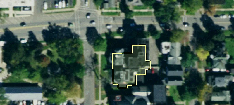 103 Barry St
