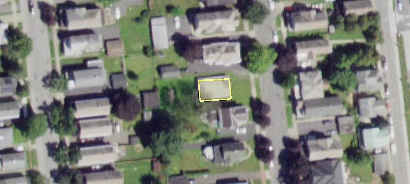 227 2nd Ave