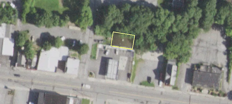 813 Main St