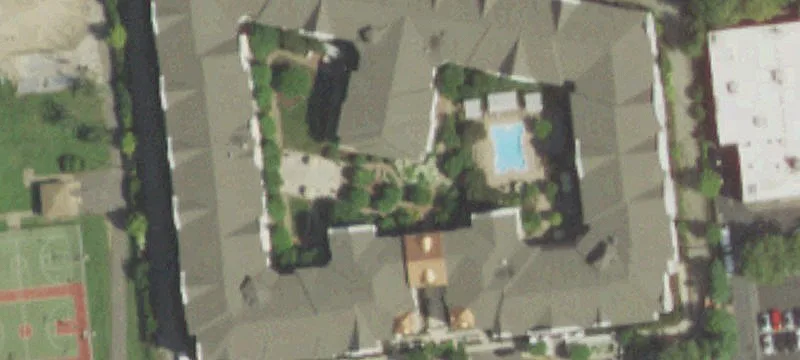 100 Banks Ave