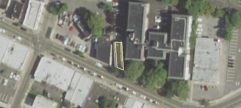 20-22 Main St