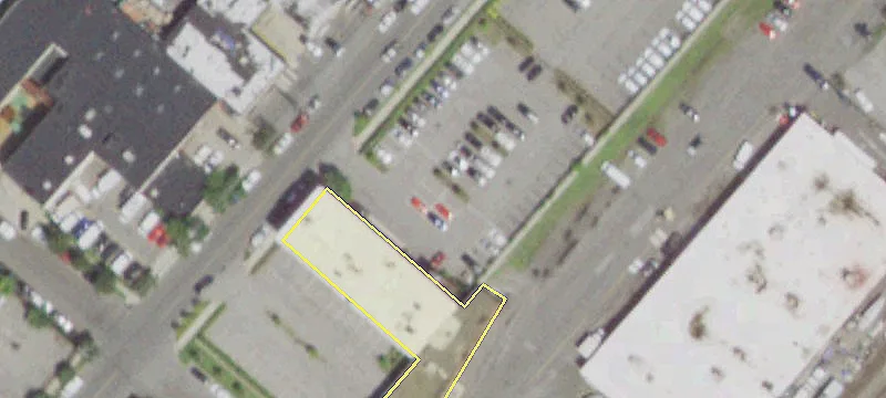 524 Waverly Ave