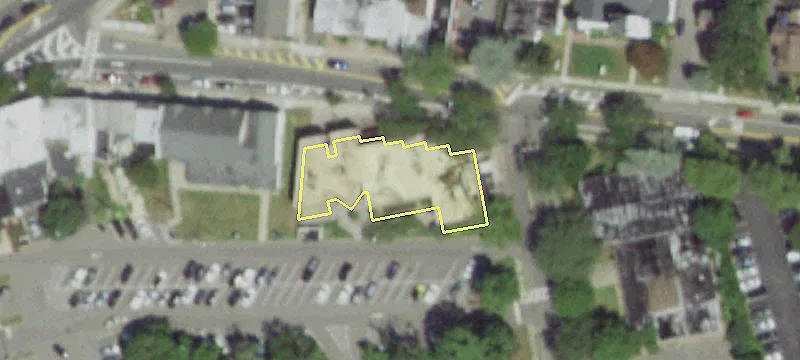 100 Middle Rd