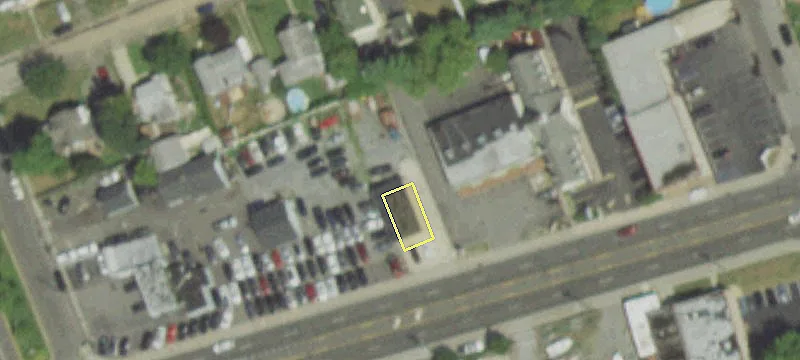 1247 Montauk Hwy