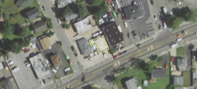 797 Conklin St