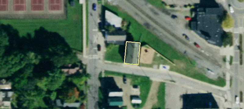 124 Whitney Ave