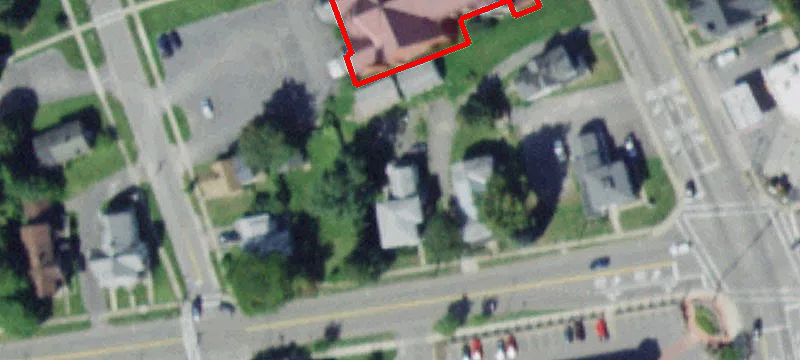 209 Elm St