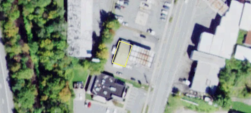12 Sullivan Ave