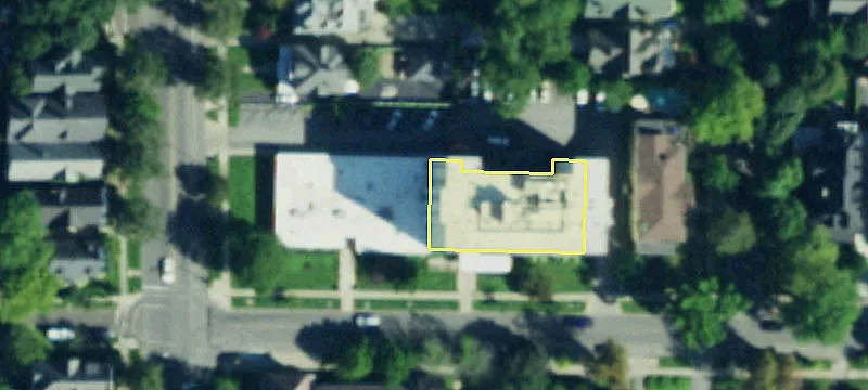 93 Richmond Ave