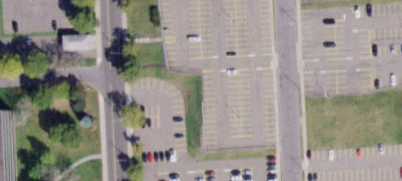 4 Oak Hl Ave