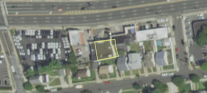 255 Sunrise Hwy