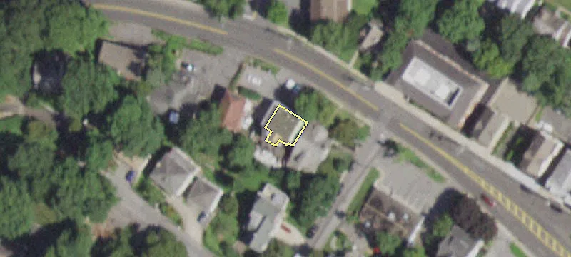 346 Ashford Ave