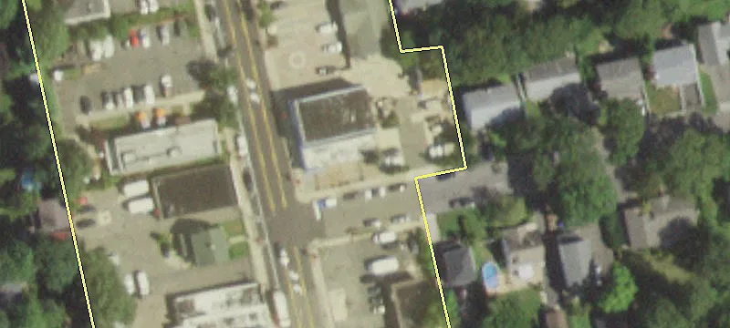 323 Larkfield Rd