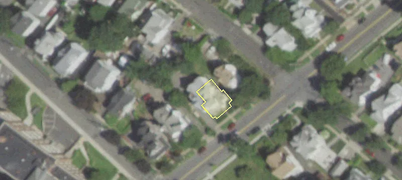 202 Fisher Ave