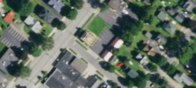 102 Main St