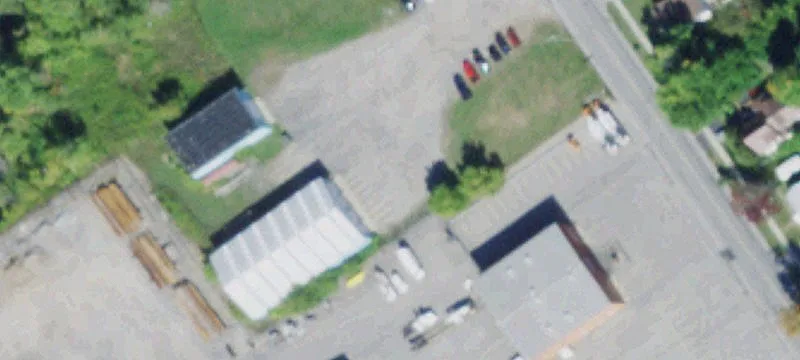 32 Pne St