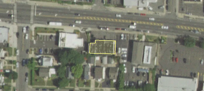 655 Hempstead Tpke