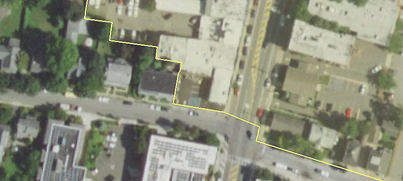 136-140 Townsend Sq