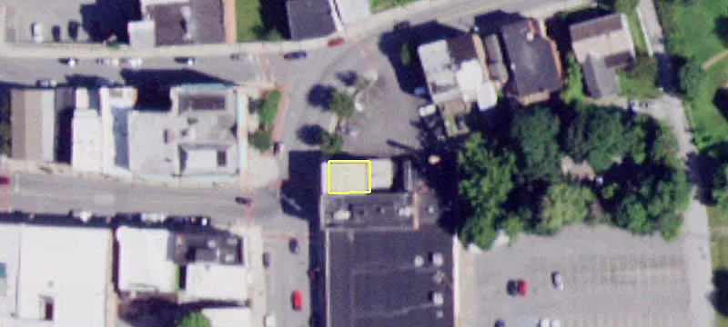 12 Main St