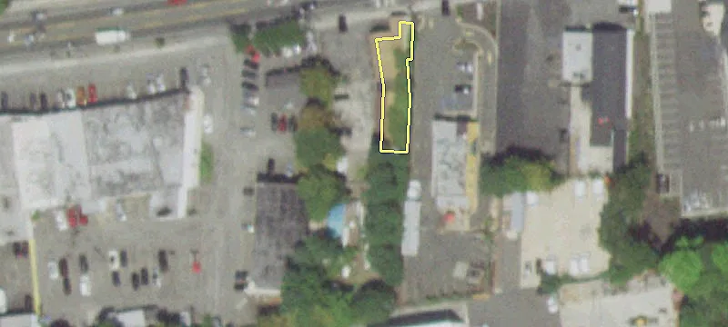 496 Main St
