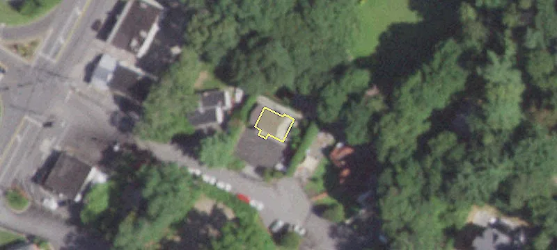 37 Memorial Dr