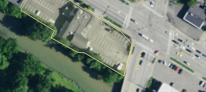 205 Main St