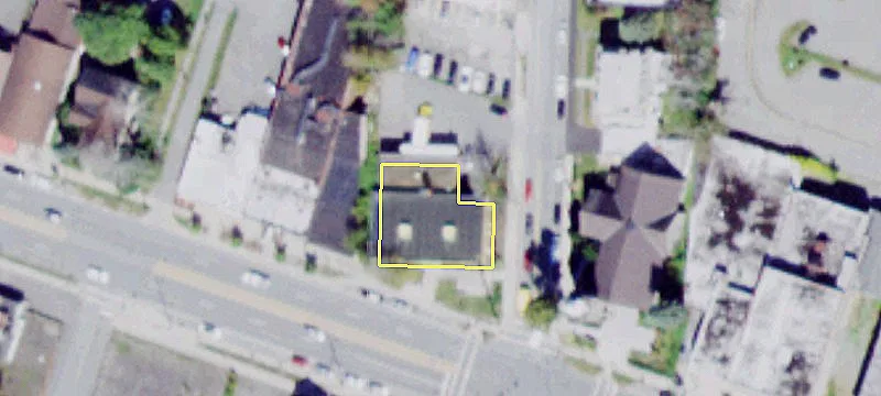 486 Broadway