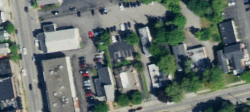 6532 Quaker St