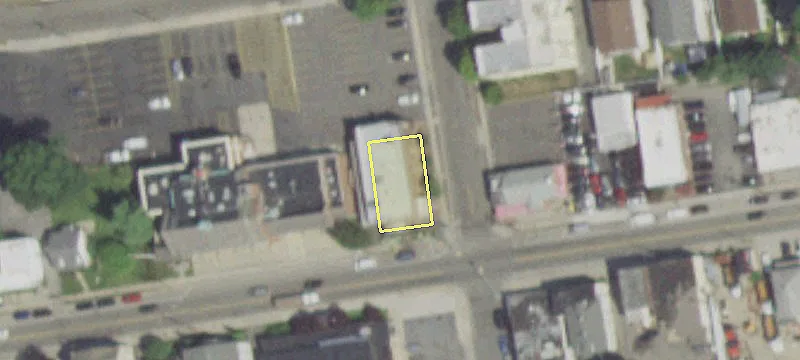 373 Maple Ave