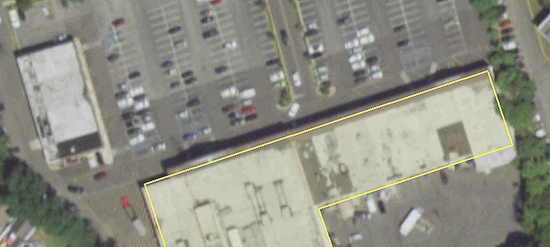 300 Main St