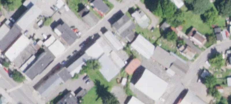 112 Railroad Ave