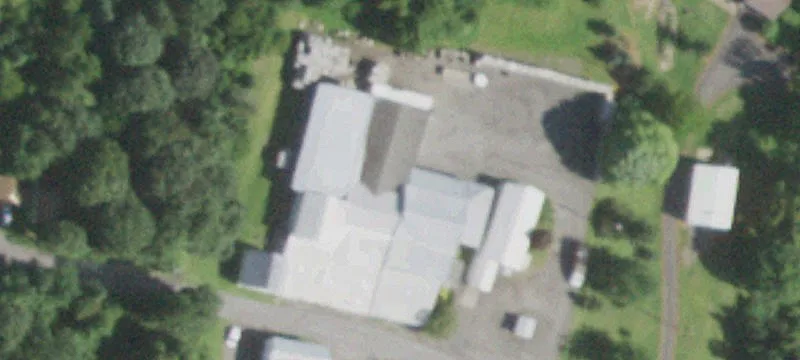 82 Lyons Ln