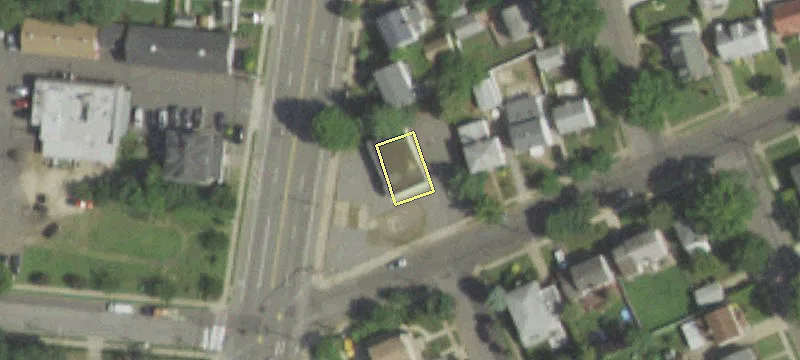400 Herricks Rd