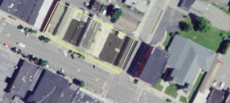 134-136 Main St