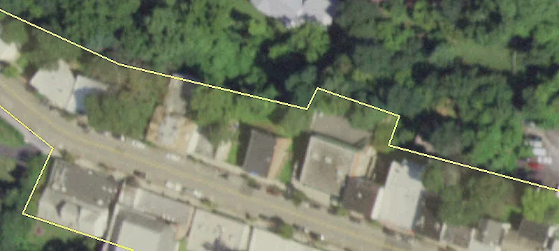 32 Cedar St