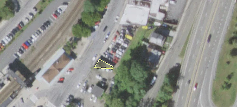 331 Railroad Ave