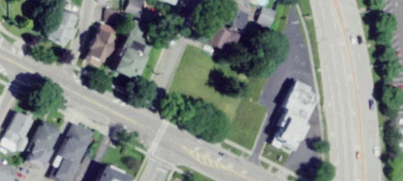 32-34 Main St