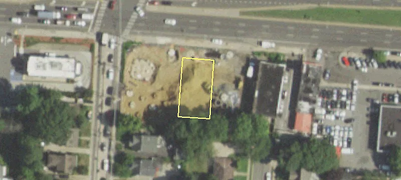 580 Sunrise Hwy