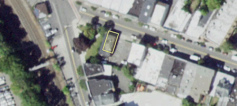 5 Lafayette Ave