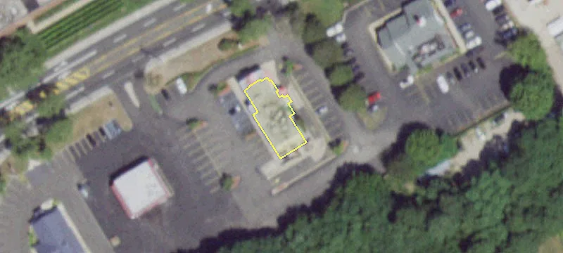 993 Old Country Rd