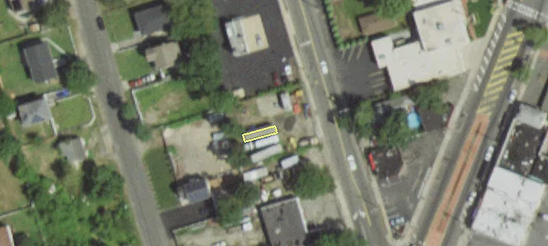 12 18th St